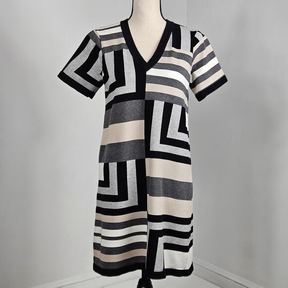 Milly Geometric Knit Dress Gray Black Short Sleeve | Women's Medium | FLAWS - Picture 1 of 16